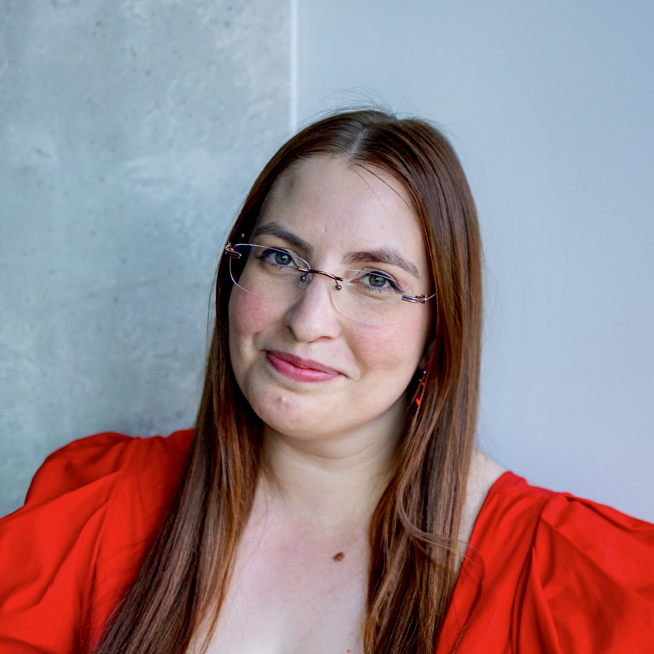 dr. Csitári Katalin (Kate)
